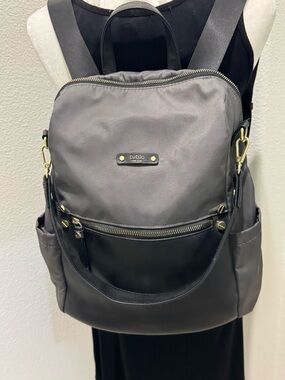 Women’s Backback Tutilo Two-Tone Gray & Black Backpack
